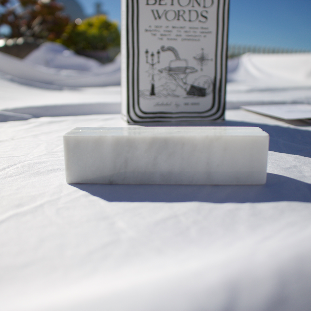 CARD OF THE DAY DISPLAY STAND - MARBLE